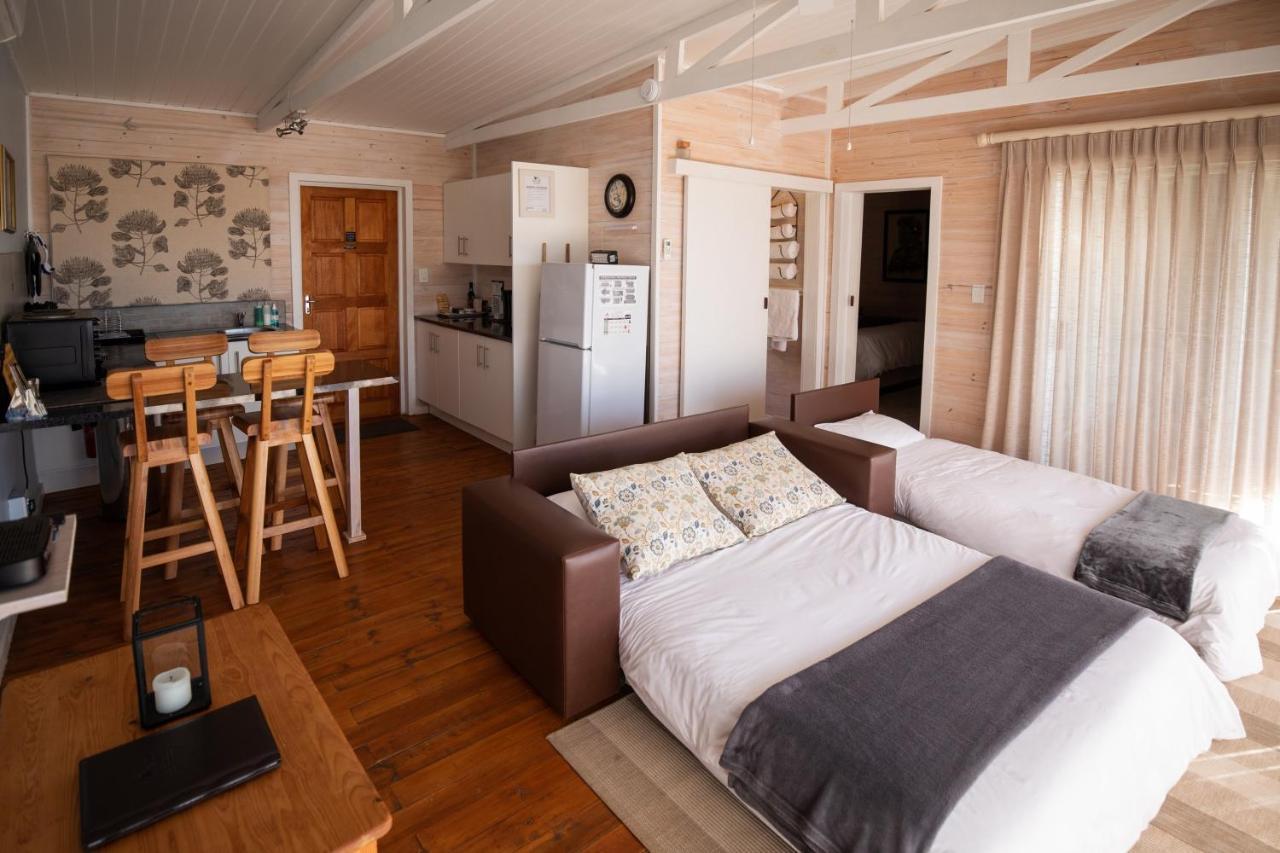 Big Sky Cottages Wolseley Exteriör bild