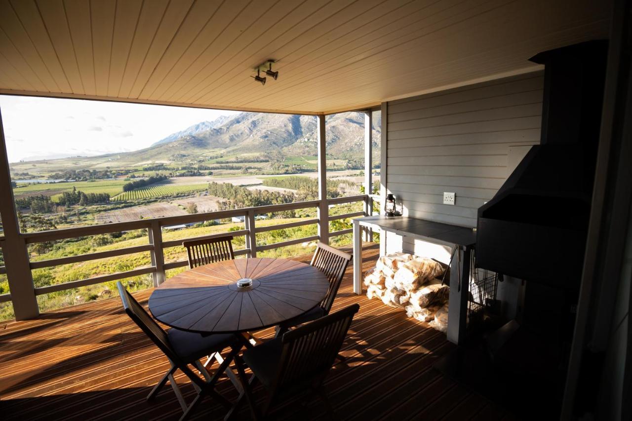 Big Sky Cottages Wolseley Exteriör bild